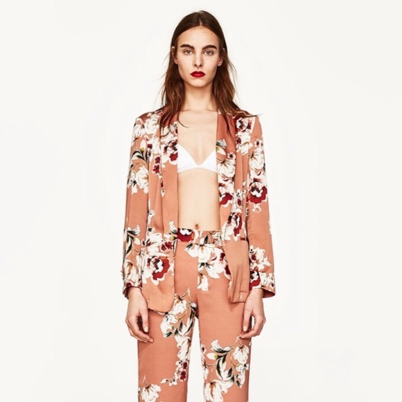 Zara Jackets & Blazers - Zara Floral Printed Blazer Jacket Size Medium